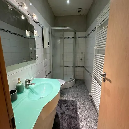 Appartement Cozy In *